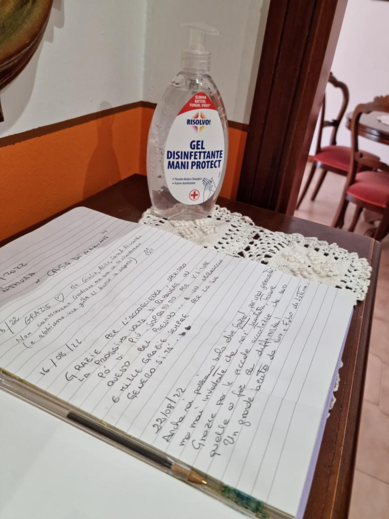 Casa Di Mamma Daire Godrano Dış mekan fotoğraf